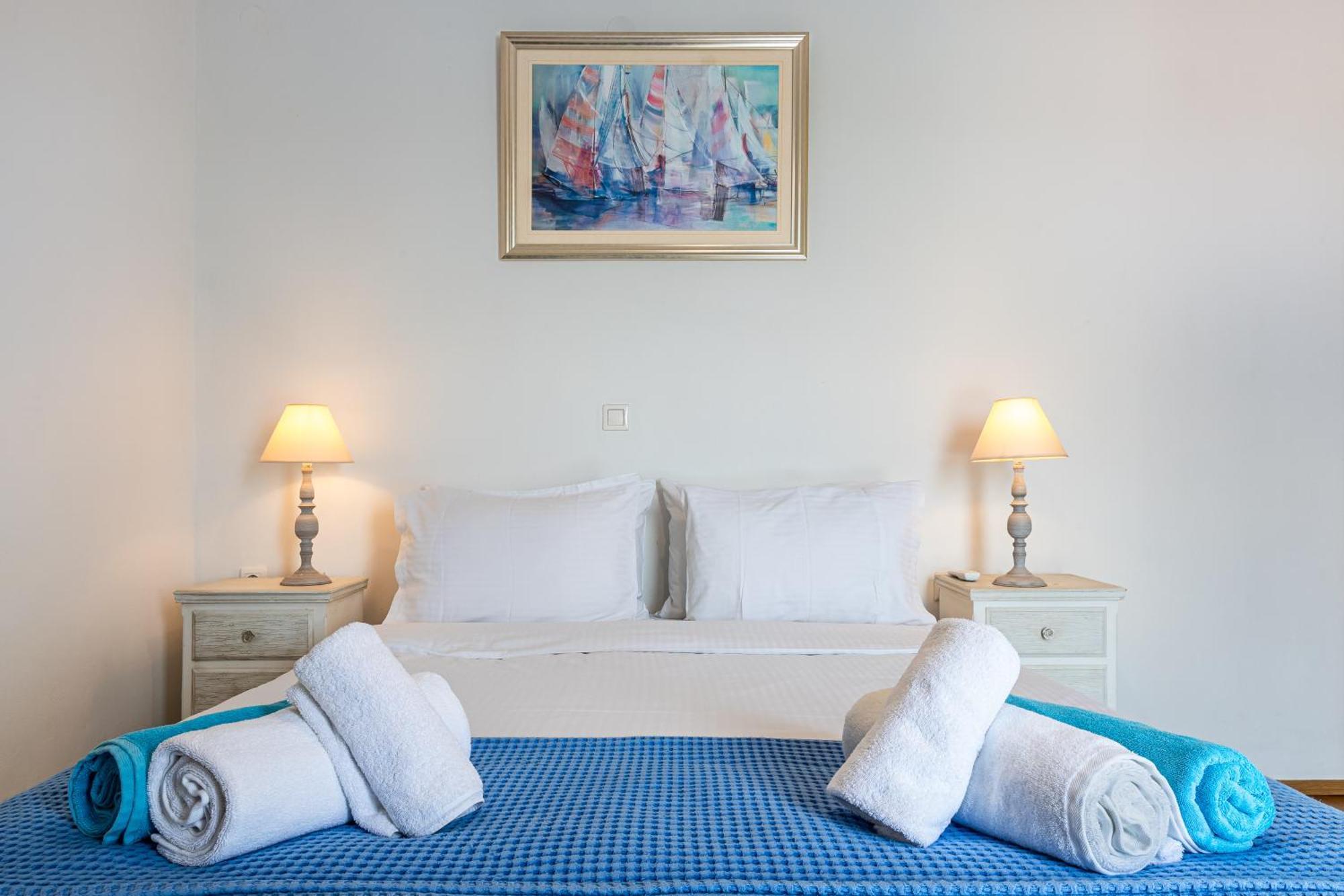 Dimitra Apartment With Private Pool And Sea View -The Ground Floor Of A Two Storey Building ذاراتسو المظهر الخارجي الصورة