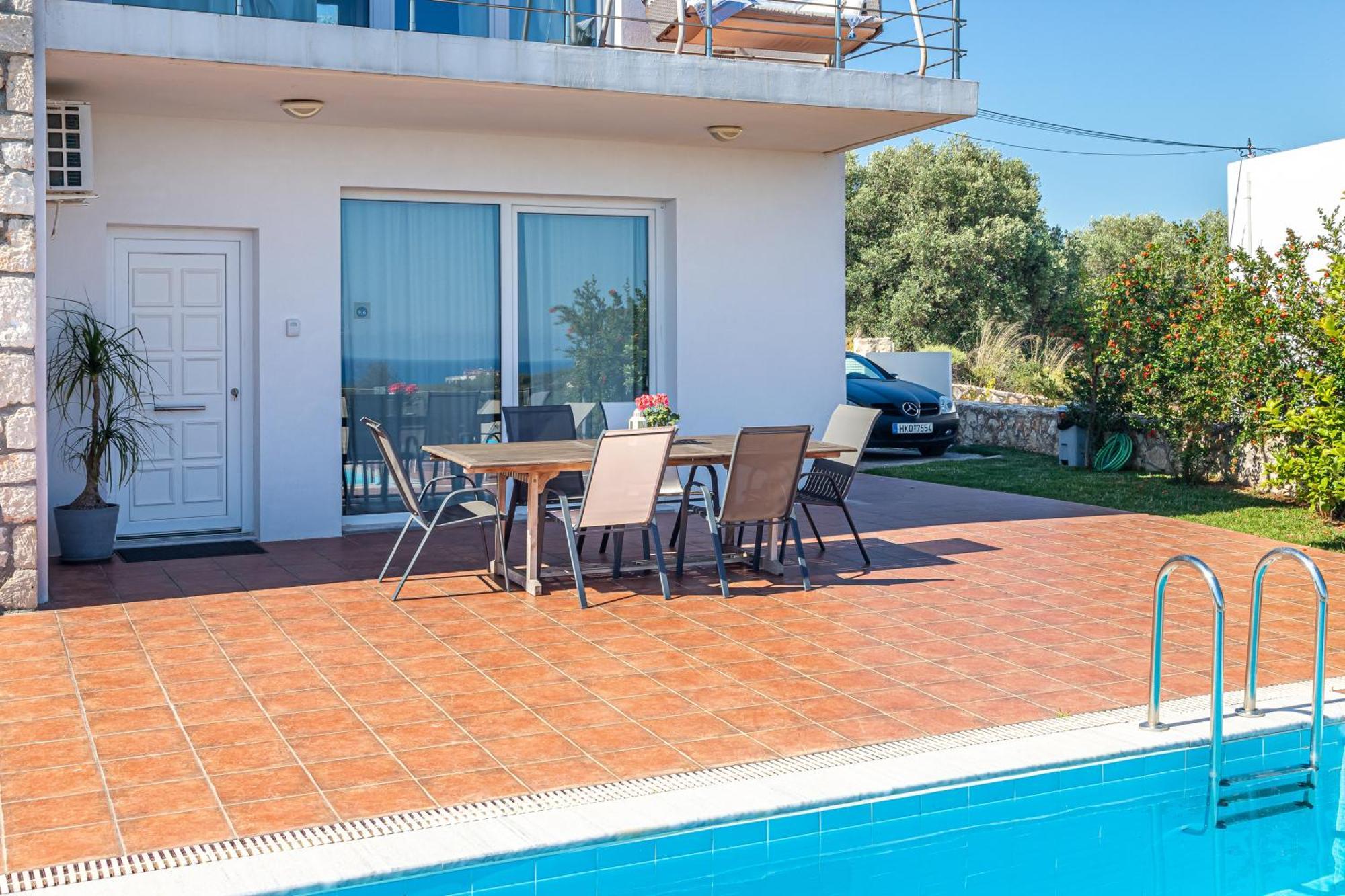 Dimitra Apartment With Private Pool And Sea View -The Ground Floor Of A Two Storey Building ذاراتسو المظهر الخارجي الصورة